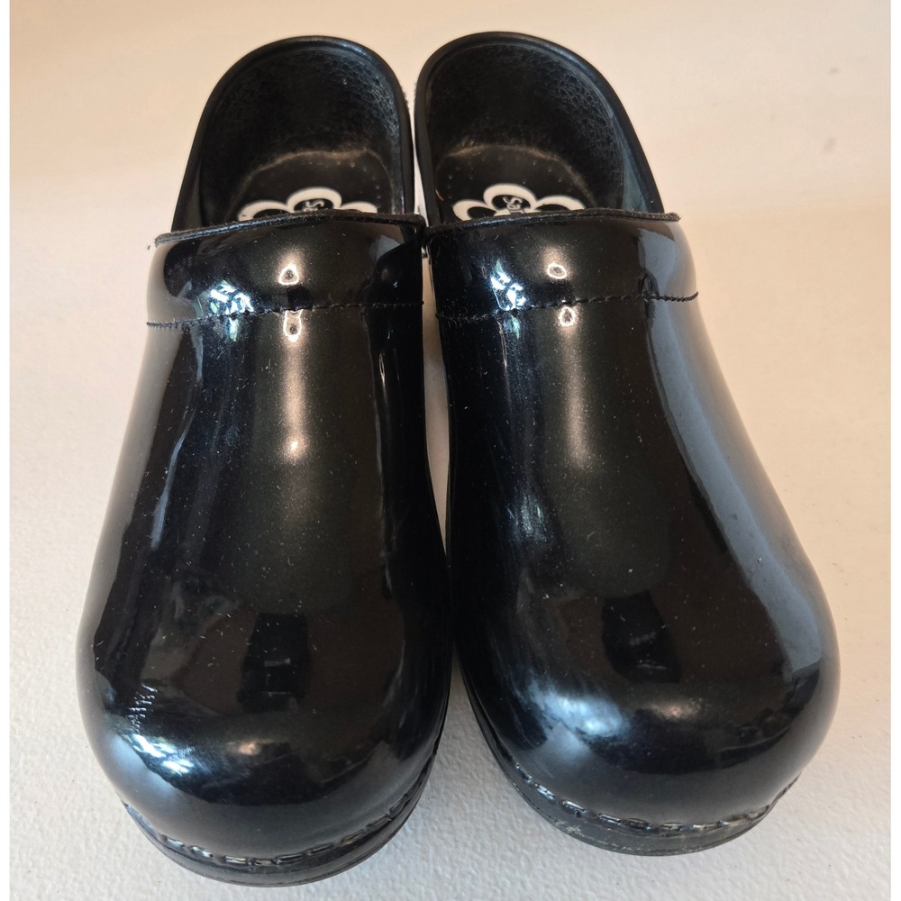 Sanita Black Patent Professional Clogs Slip‎ Resistant Womens EU 37 Nurse